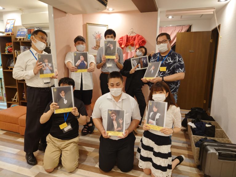 ロックドドア殺人事件