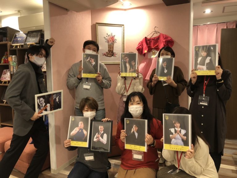 『ロックドドア殺人事件』